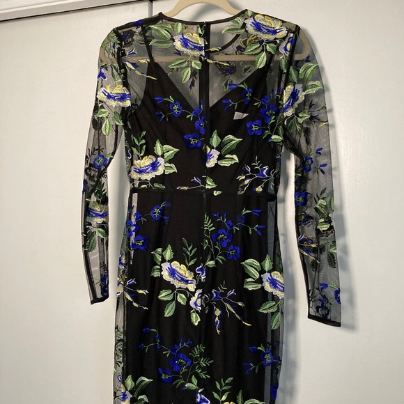 Floral-Embroidered Mesh Long-Sleeve Cocktail Dress